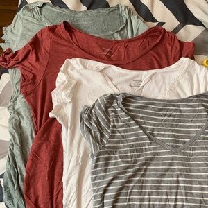 Motherhood Maternity shirts (lot)
